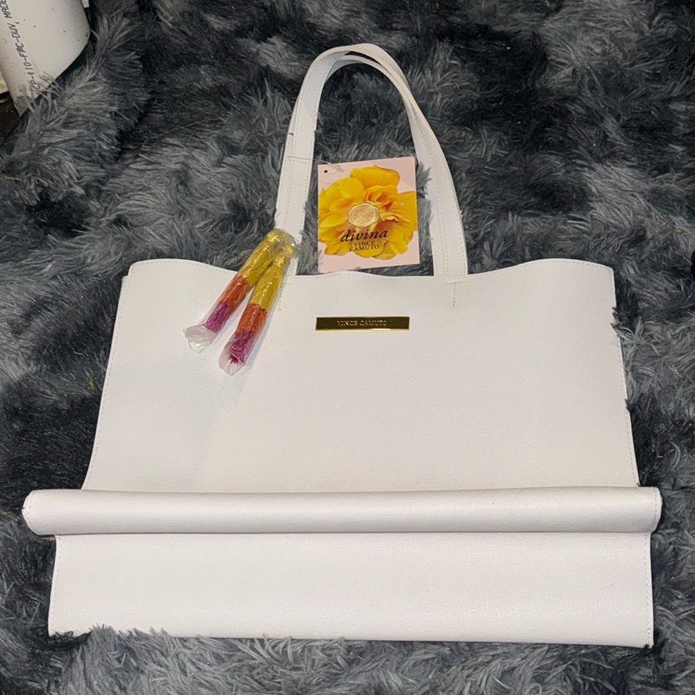 White Vince Camuto Divina purse